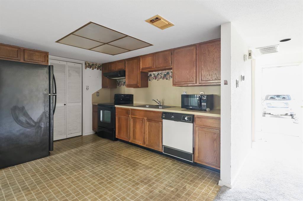 14777 Wunderlich Drive, Houston, TX 77069