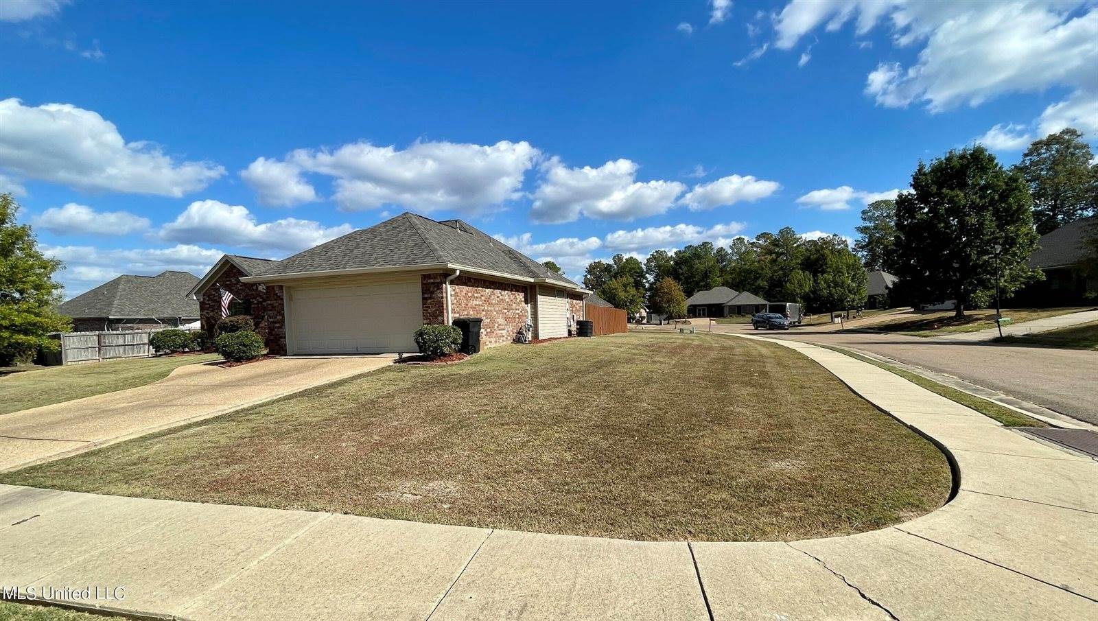 311 Fairview Drive, Brandon, MS 39047