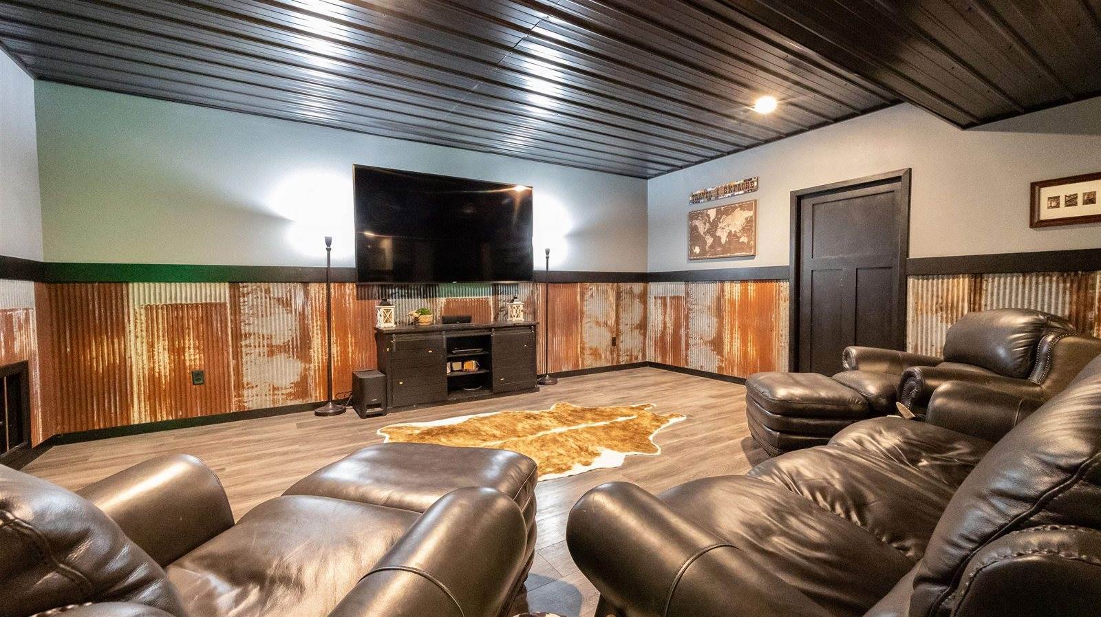 8732 4th Avenue, Almond, WI 54909