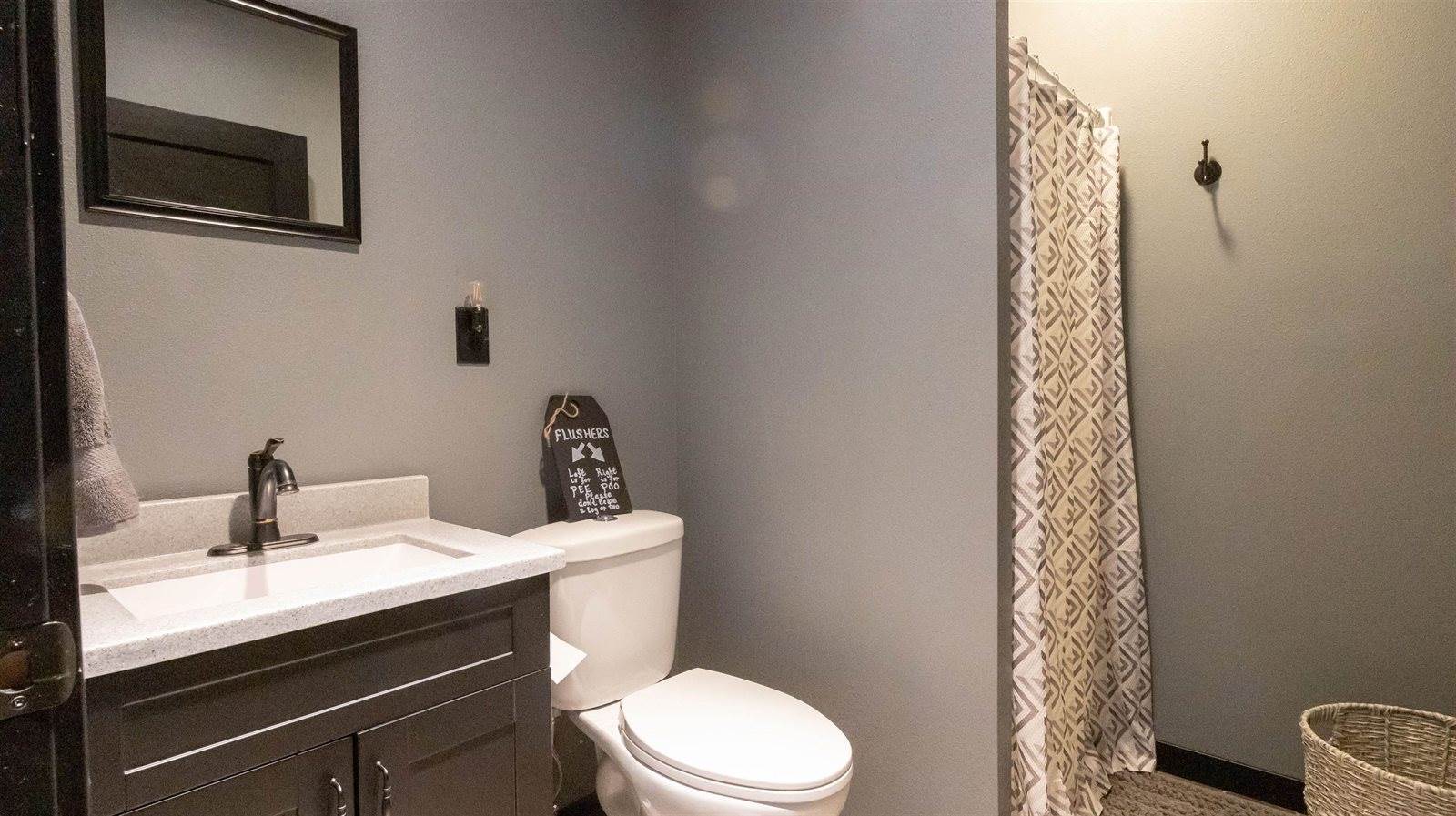 8732 4th Avenue, Almond, WI 54909