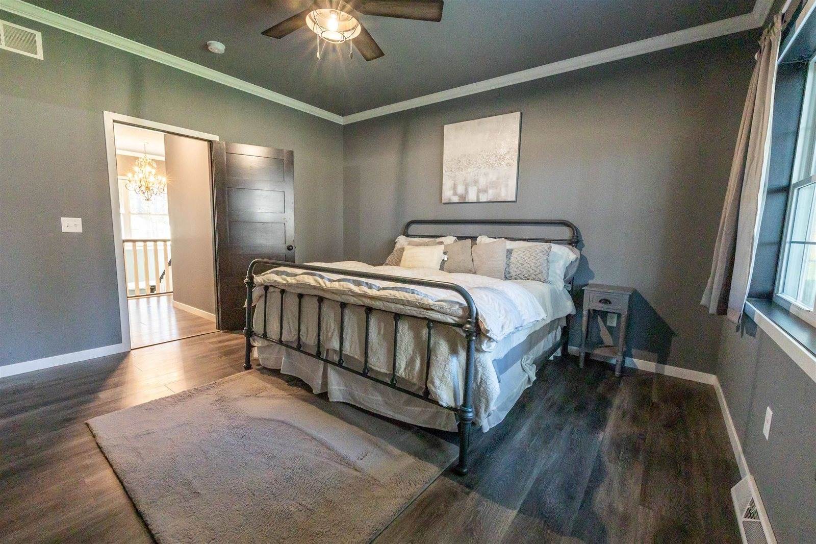 8732 4th Avenue, Almond, WI 54909