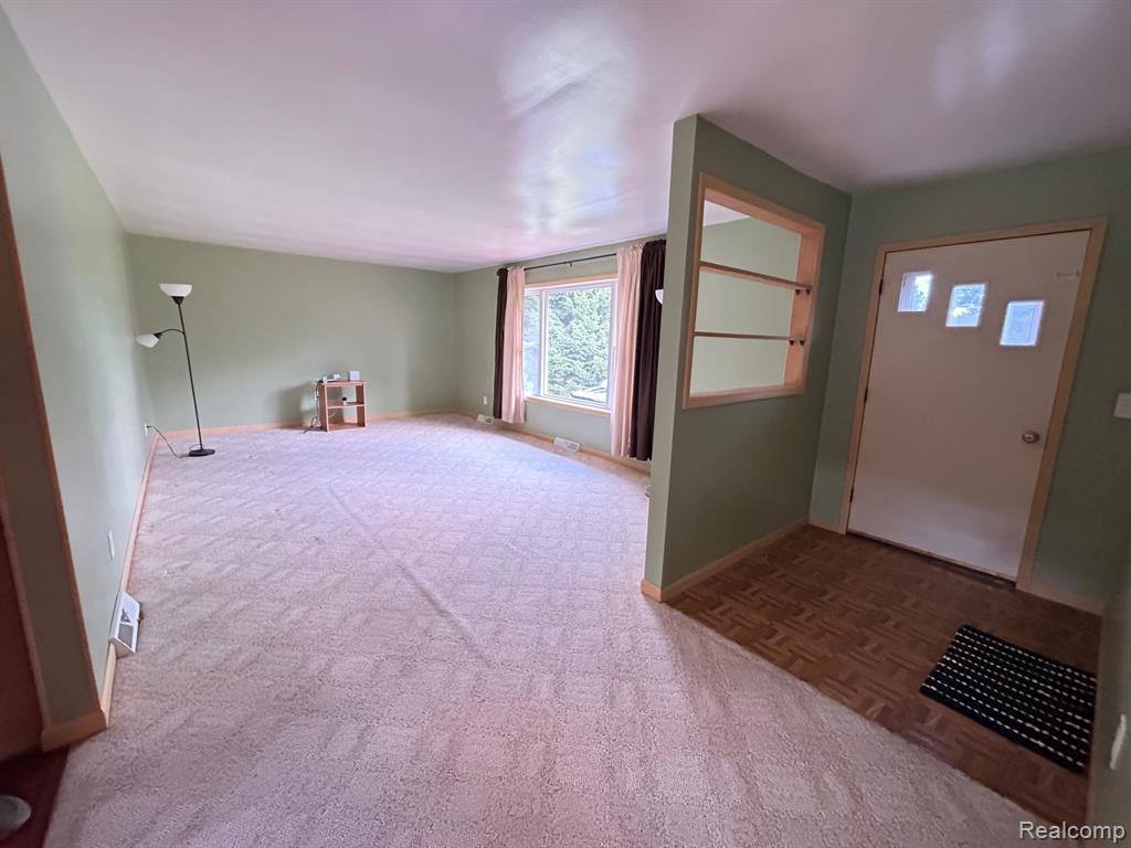 3585 Bowers Road, Attica, MI 48412