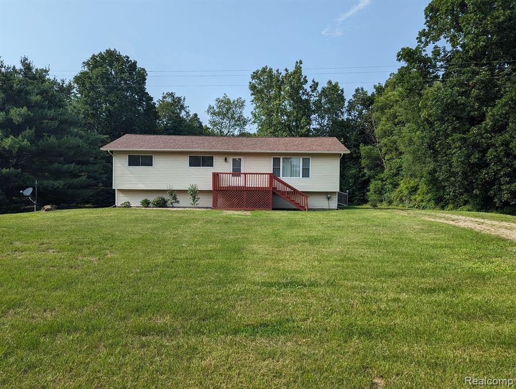 3585 Bowers Road, Attica, MI 48412