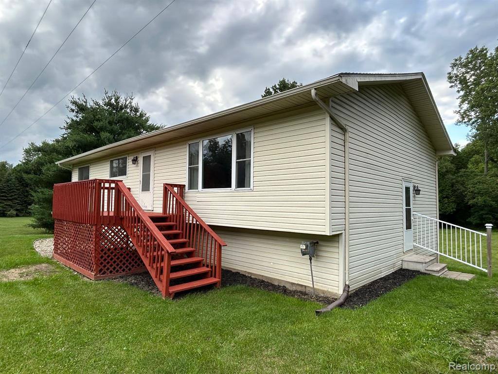 3585 Bowers Road, Attica, MI 48412