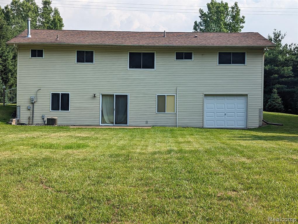 3585 Bowers Road, Attica, MI 48412
