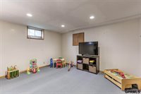 13426 Redwood Street, Omaha, NE 68138