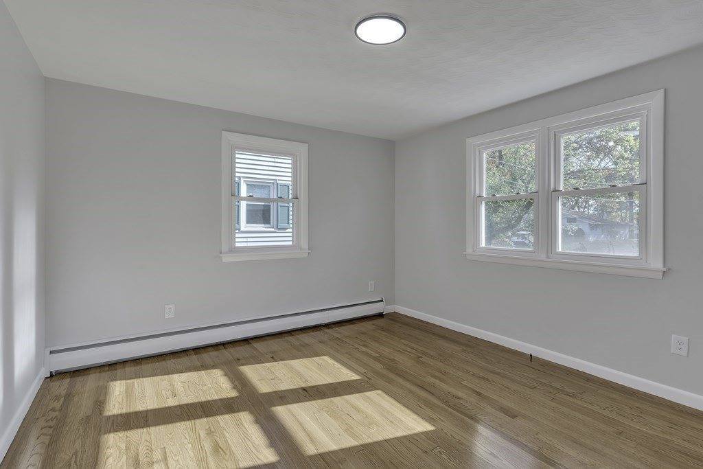 121 Herrman St, West Springfield, MA 01089