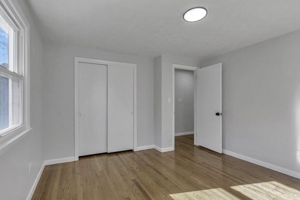 121 Herrman St, West Springfield, MA 01089