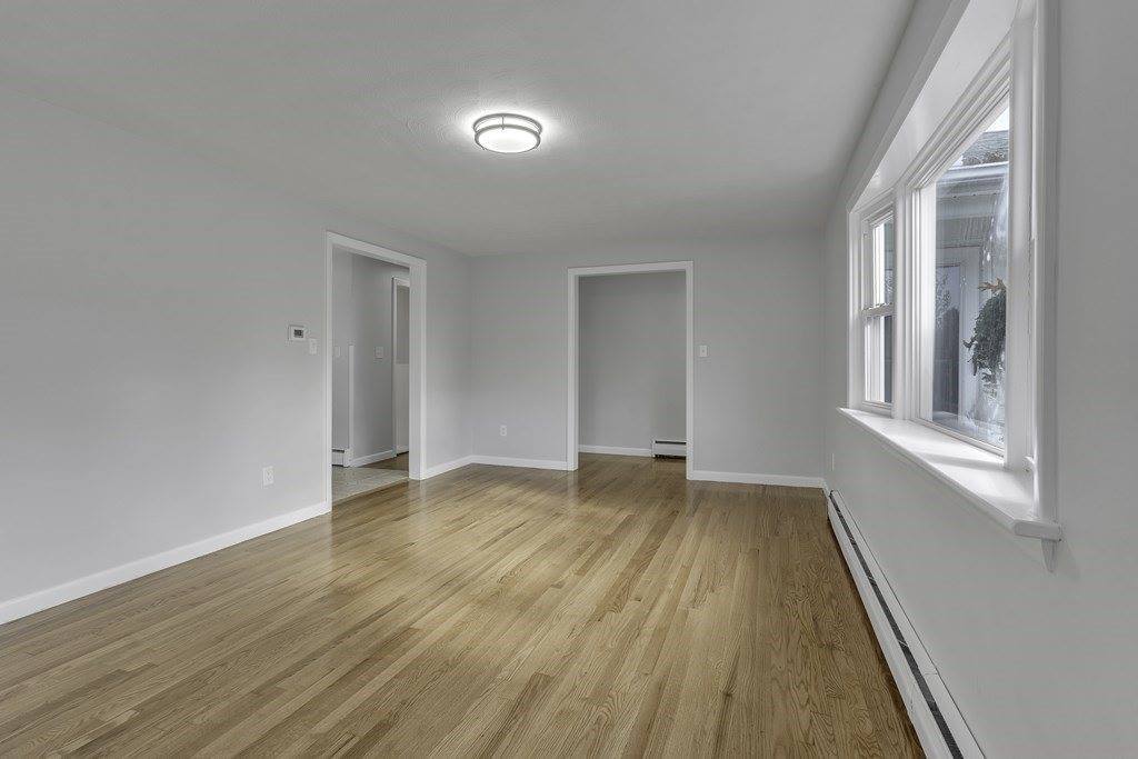 121 Herrman St, West Springfield, MA 01089