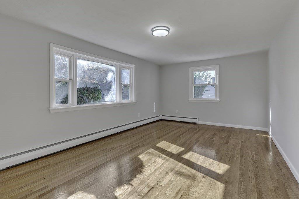 121 Herrman St, West Springfield, MA 01089