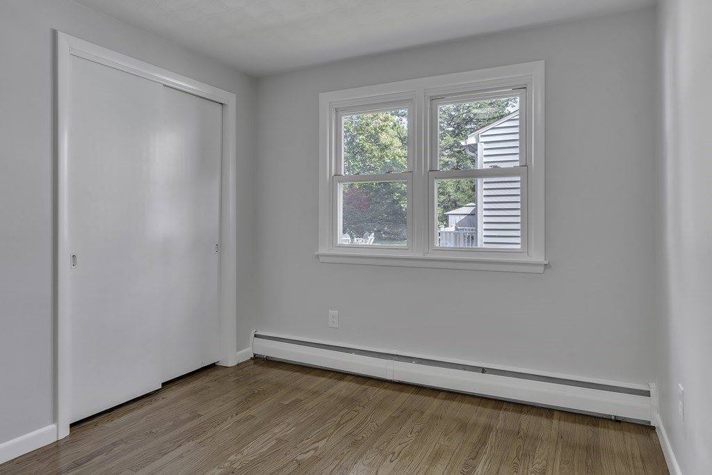 121 Herrman St, West Springfield, MA 01089