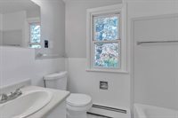 121 Herrman St, West Springfield, MA 01089