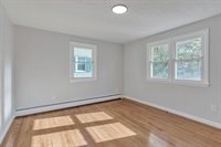 121 Herrman St, West Springfield, MA 01089