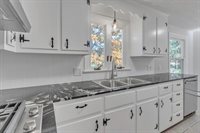 121 Herrman St, West Springfield, MA 01089