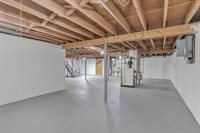 121 Herrman St, West Springfield, MA 01089
