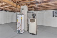 121 Herrman St, West Springfield, MA 01089