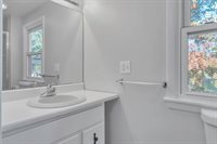 121 Herrman St, West Springfield, MA 01089
