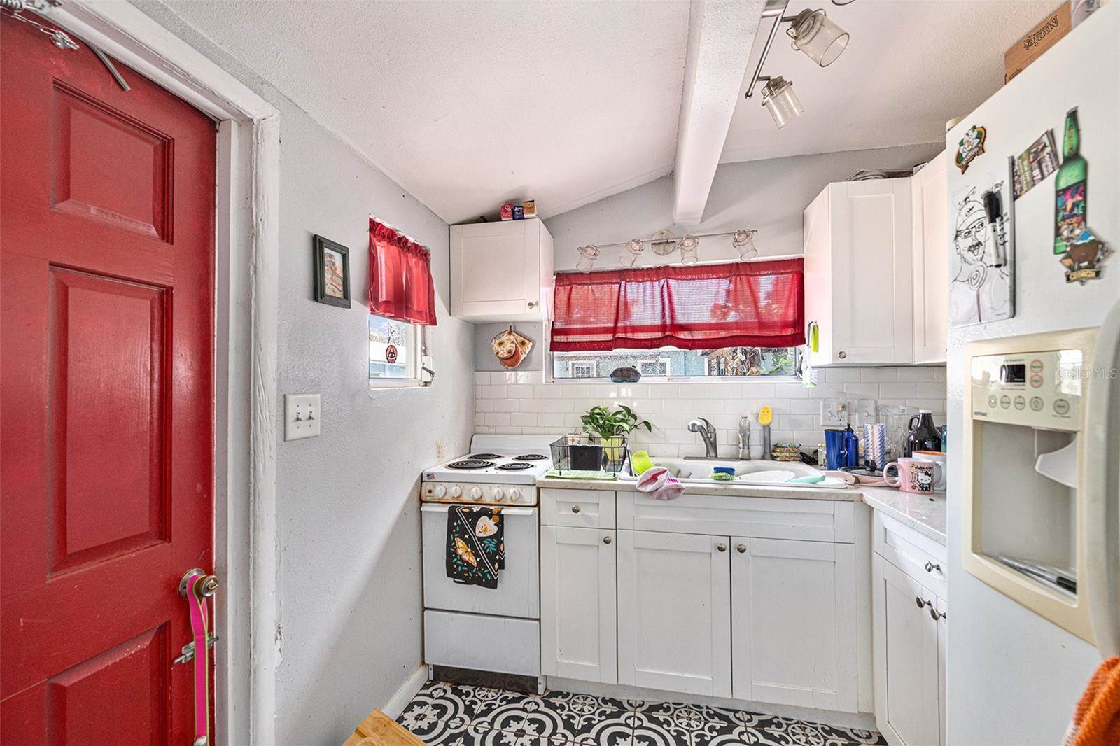 2908 54TH Street South, Gulfport, FL 33707