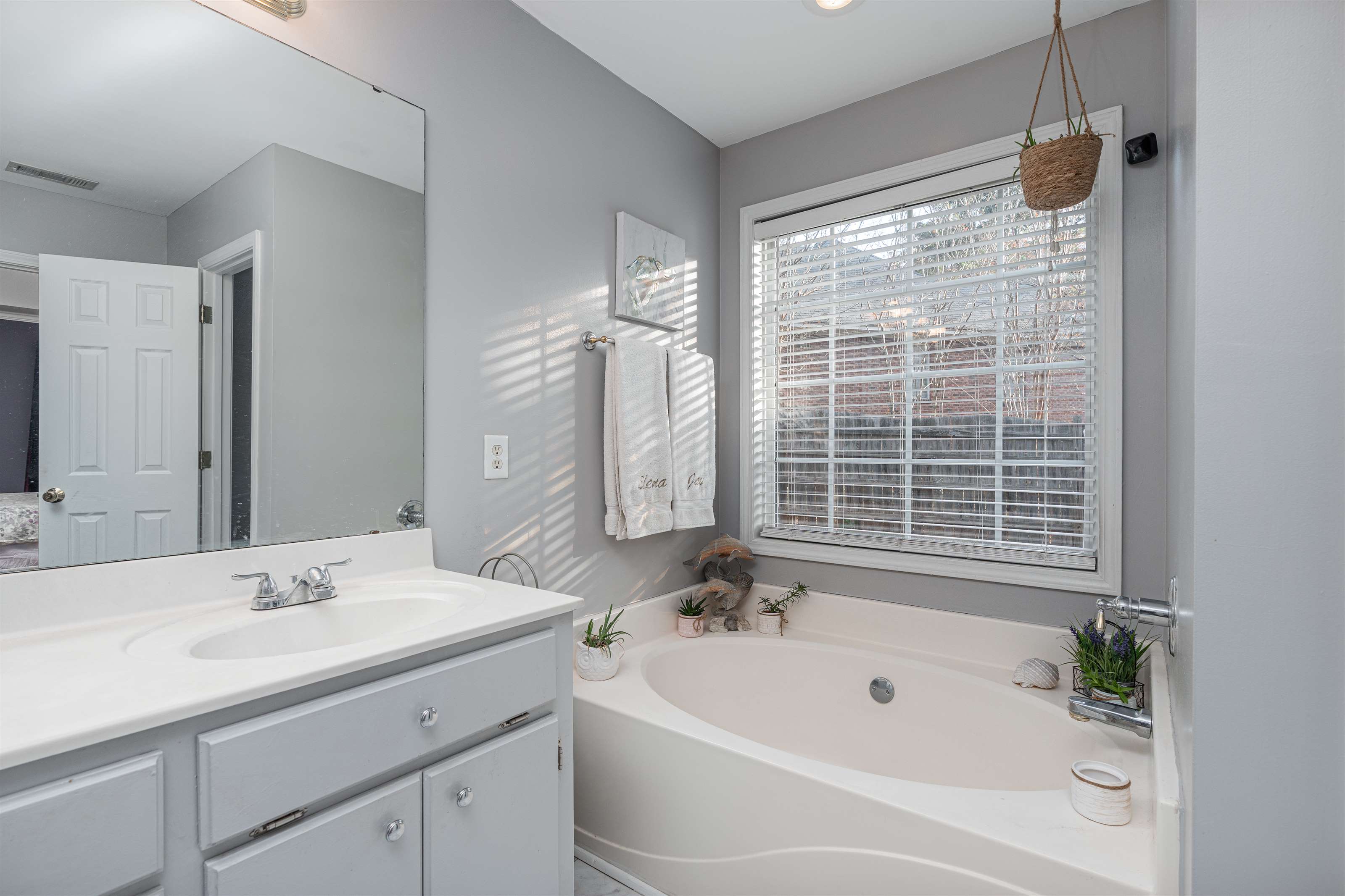 506 Holly Ridge Lane, Columbia, SC 29229