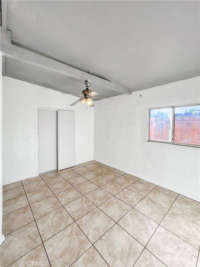 11985 Chamberlaine Way, Adelanto, CA 92301