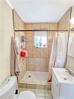 11985 Chamberlaine Way, Adelanto, CA 92301