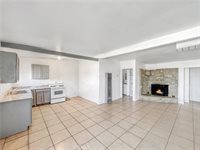 11985 Chamberlaine Way, Adelanto, CA 92301