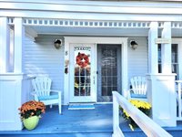 8 Hilltop Drive, Rockport, ME 04856