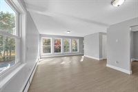 305 Denver St, Springfield, MA 01109