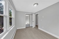 305 Denver St, Springfield, MA 01109