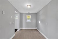 305 Denver St, Springfield, MA 01109