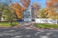 305 Denver St, Springfield, MA 01109
