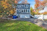305 Denver St, Springfield, MA 01109