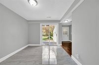 5 Edgewood Rd, Wilbraham, MA 01095