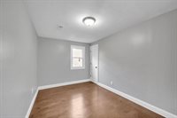 5 Edgewood Rd, Wilbraham, MA 01095