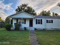 6301 Thomas Rd, Knoxville, TN 37920