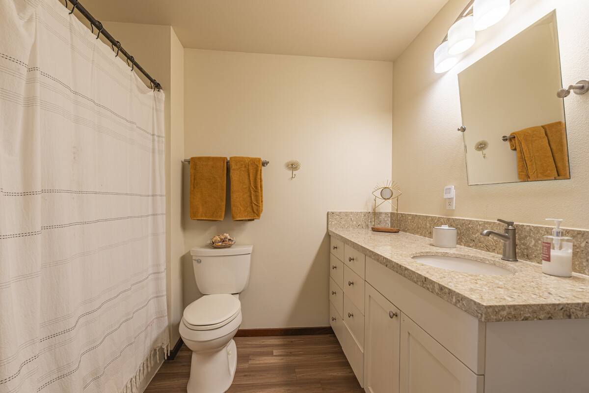 74-5182 Kanai Place, Kailua-Kona, HI 96740