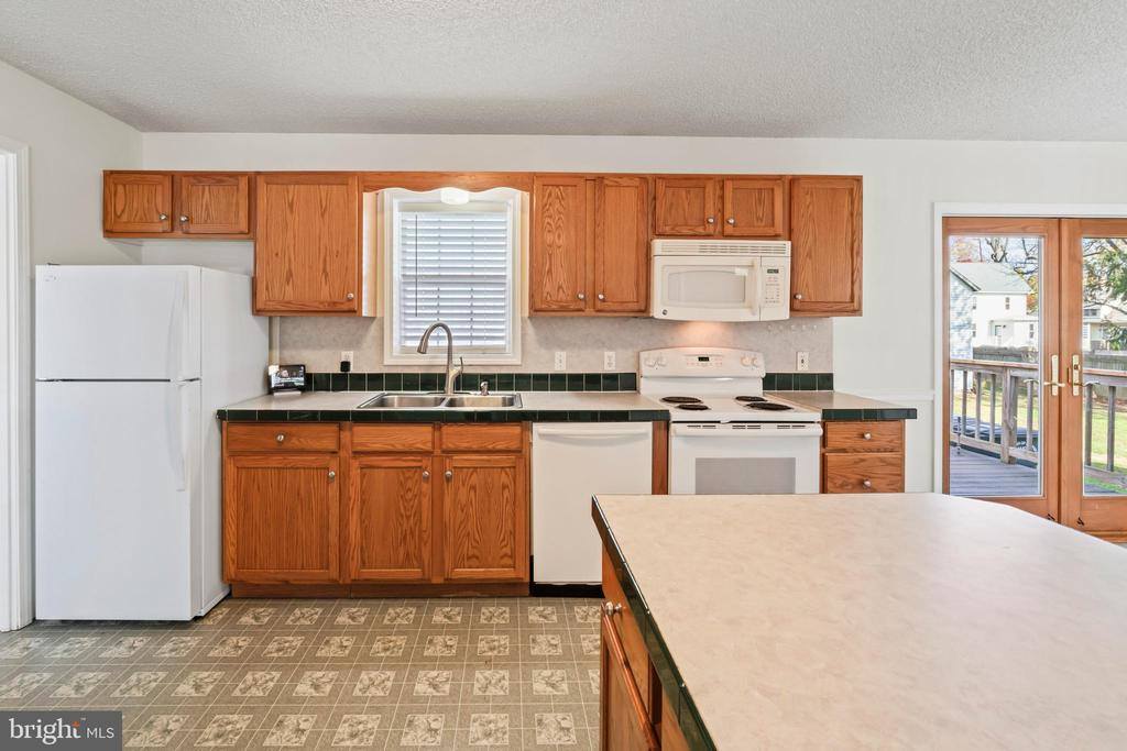 108 Rena Street, Newfield, NJ 08344