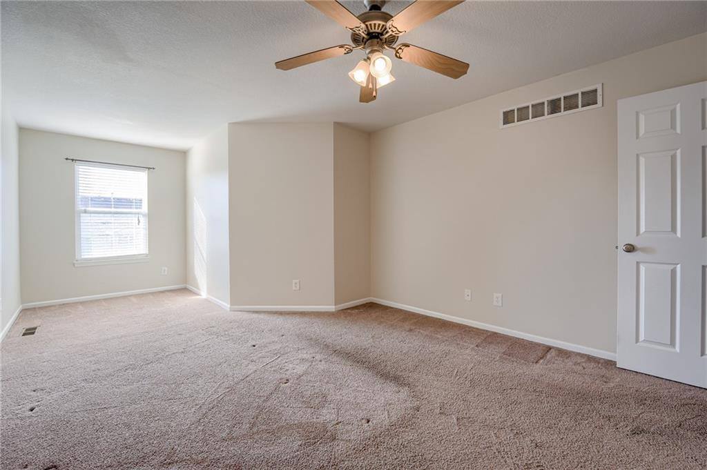 1203 SW Wysteria Drive, Lee's Summit, MO 64082