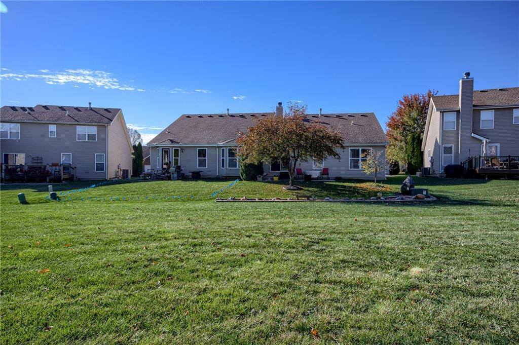 1203 SW Wysteria Drive, Lee's Summit, MO 64082