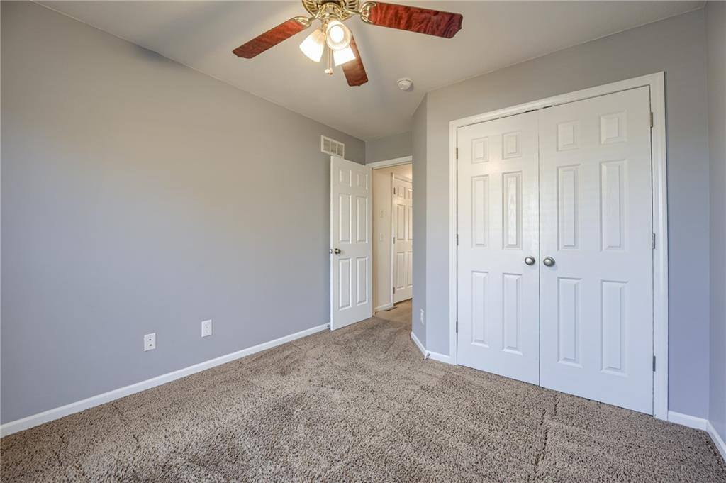 1203 SW Wysteria Drive, Lee's Summit, MO 64082