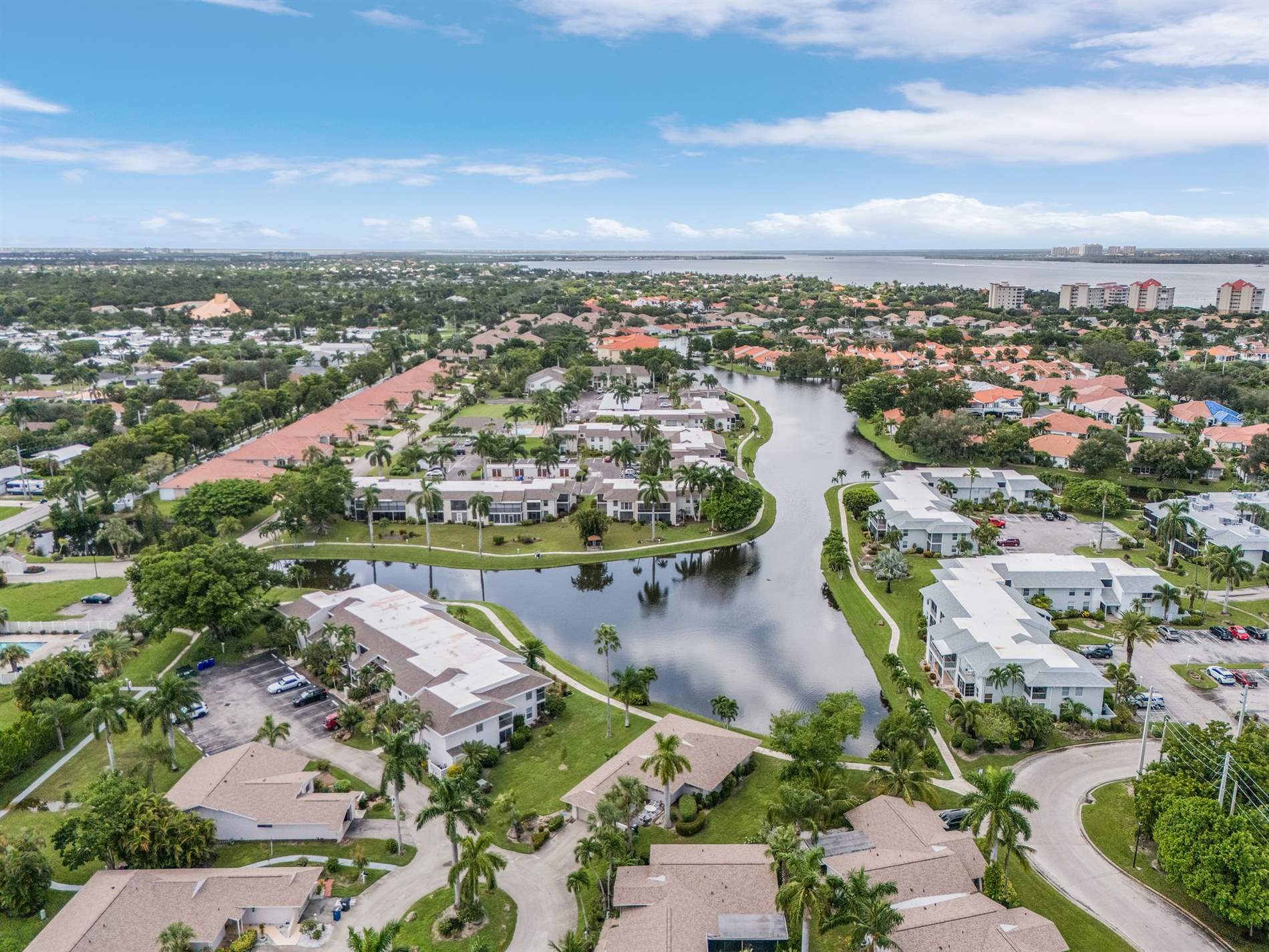 11653 Pointe Circle Dr, Fort Myers, FL 33908