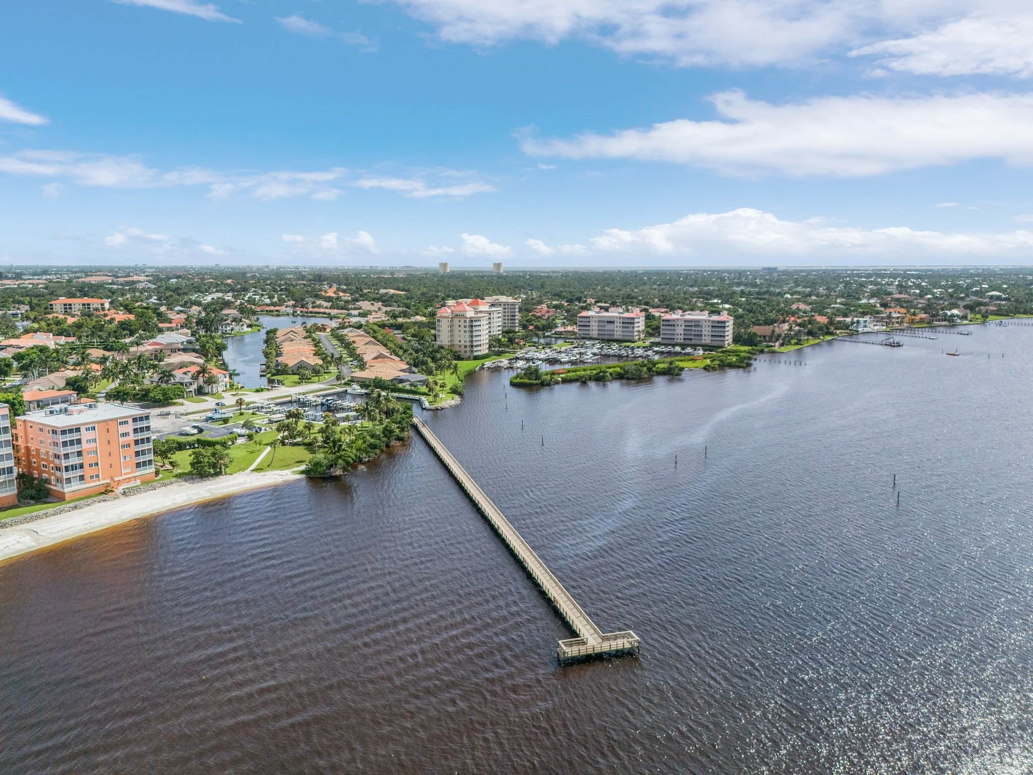 11653 Pointe Circle Dr, Fort Myers, FL 33908