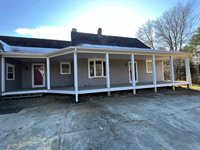 360 Main Road, Charleston, ME 04422