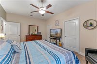 366 Lake Street, Umatilla, FL 32784