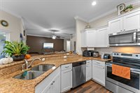 366 Lake Street, Umatilla, FL 32784