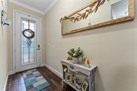 366 Lake Street, Umatilla, FL 32784