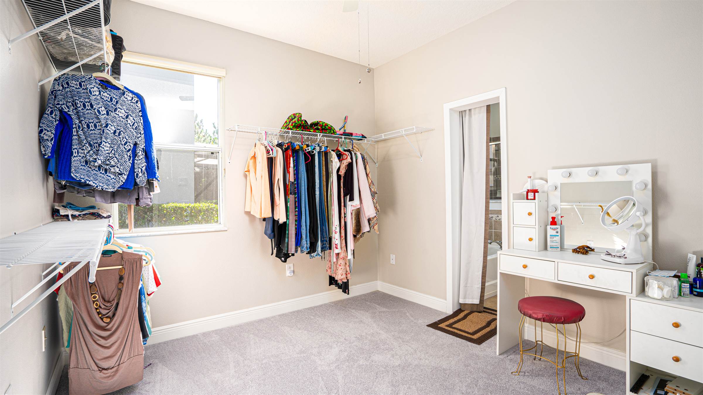 1848 Strathmore Cir, Mount Dora, FL 32757