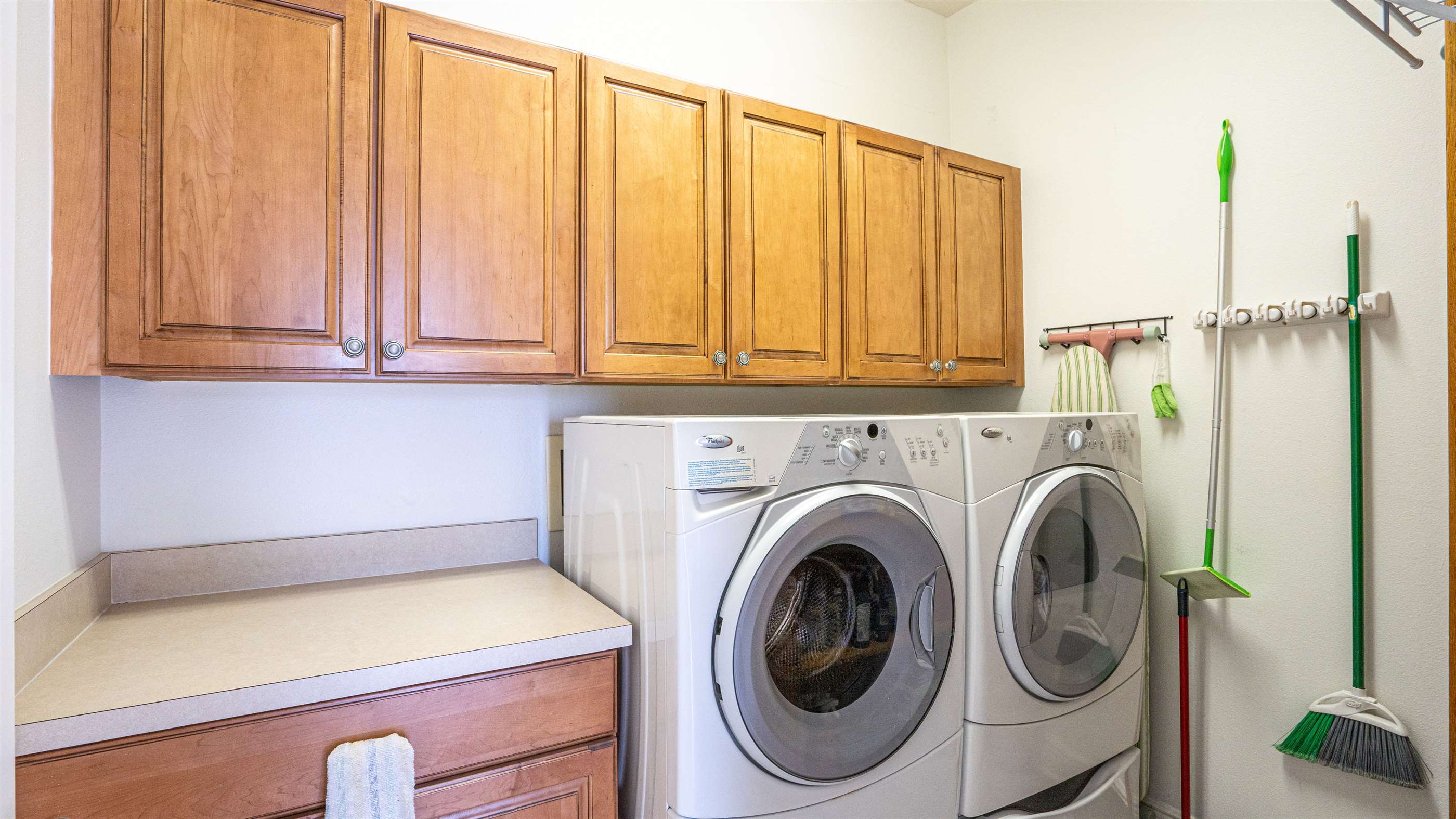 1848 Strathmore Cir, Mount Dora, FL 32757