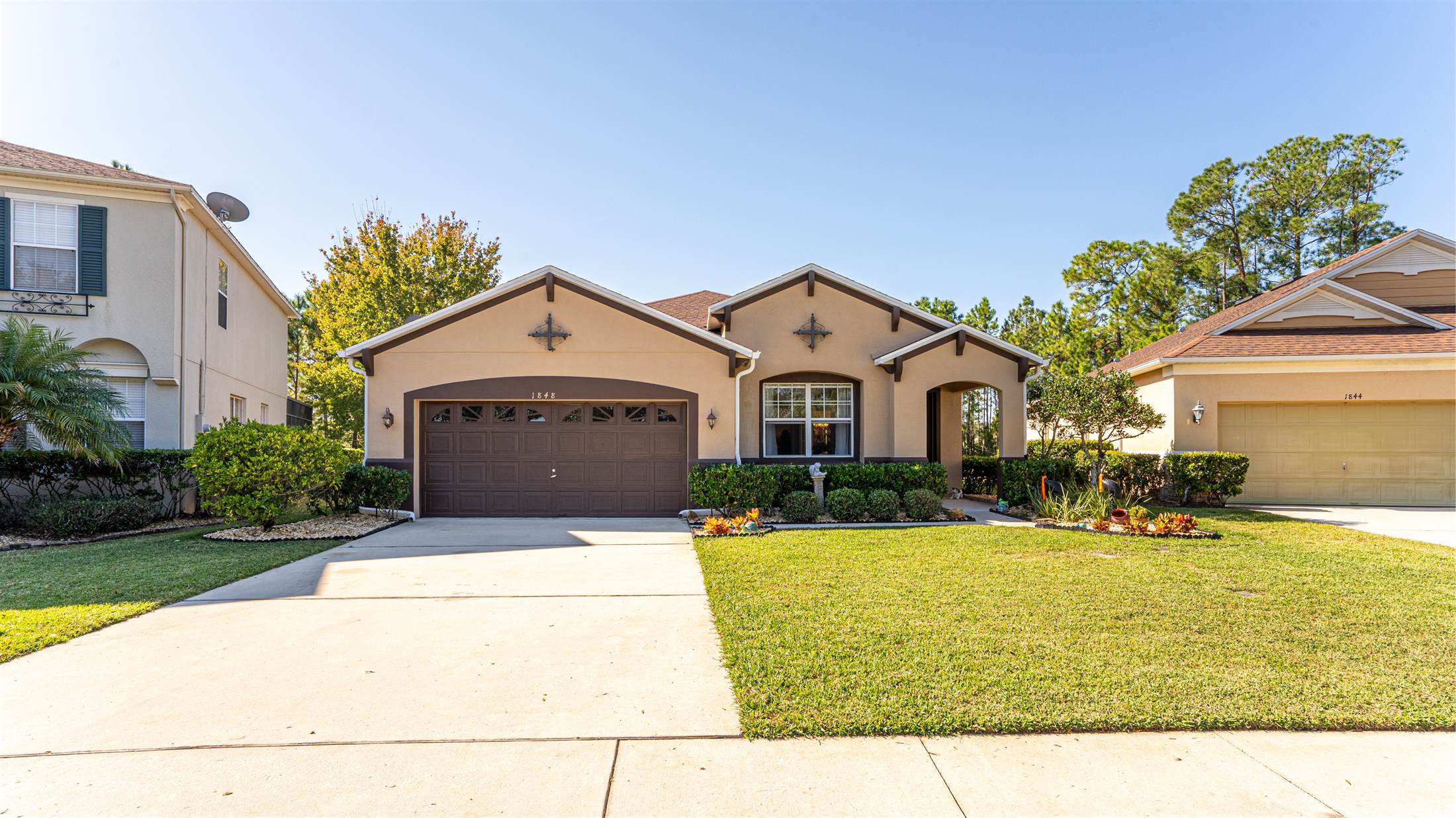 1848 Strathmore Cir, Mount Dora, FL 32757