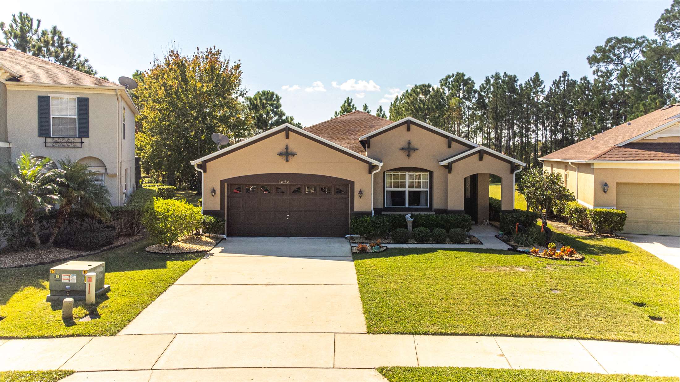 1848 Strathmore Cir, Mount Dora, FL 32757